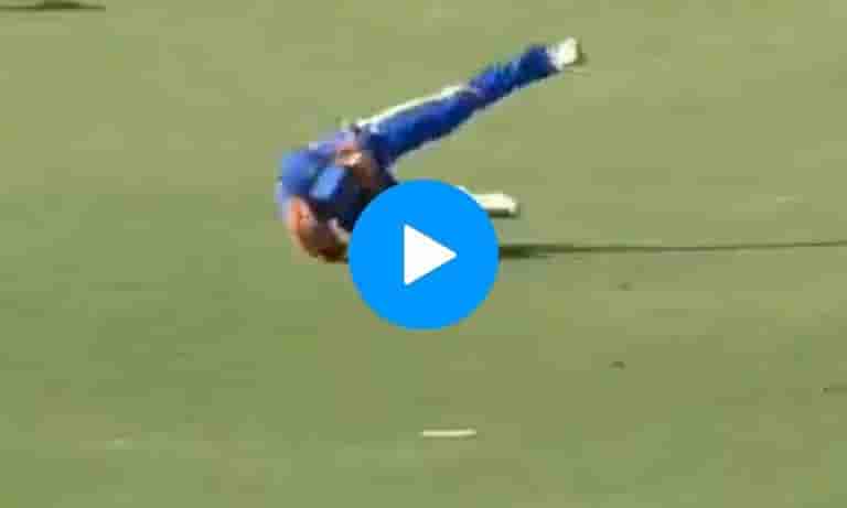 Watch: Ravi Bishnoi take a superb catch to dismiss Brian Bennett in the Zimbabwe vs India T20I