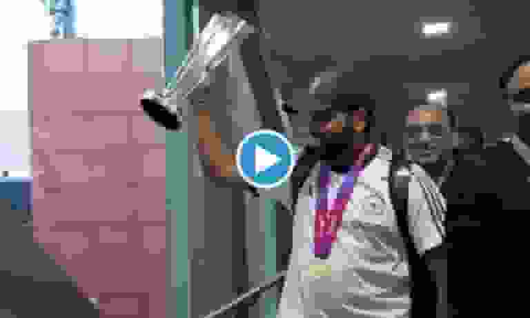 Watch: A huge crowd welcomes Team India at Delhi airport; Rohit and Hardik do Bhangra at team hotel