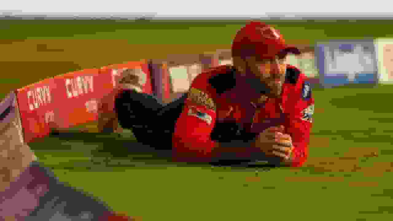 Glenn Maxwell injury.webp