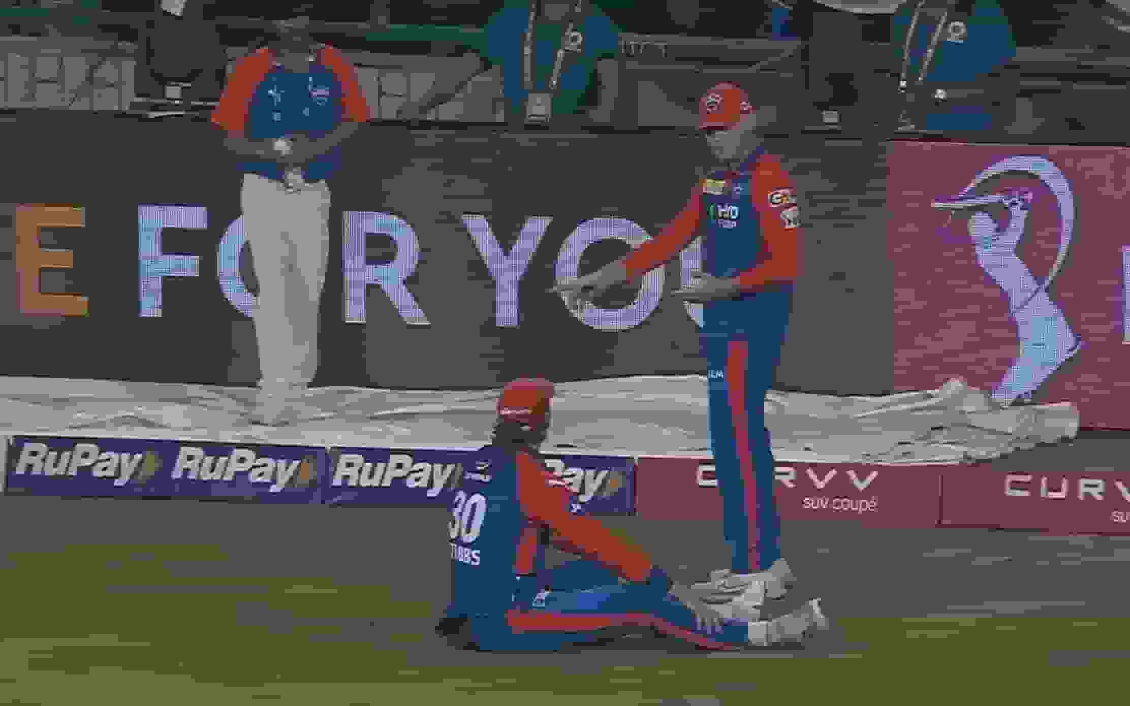 DC’s Tristan Stubbs drops Tilak Varma’s catch after a fielding mix-up with Jake Fraser-McGurk