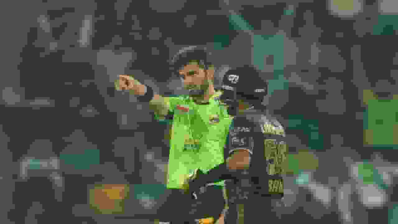Peshawar Zalmi vs Lahore Qalandars 