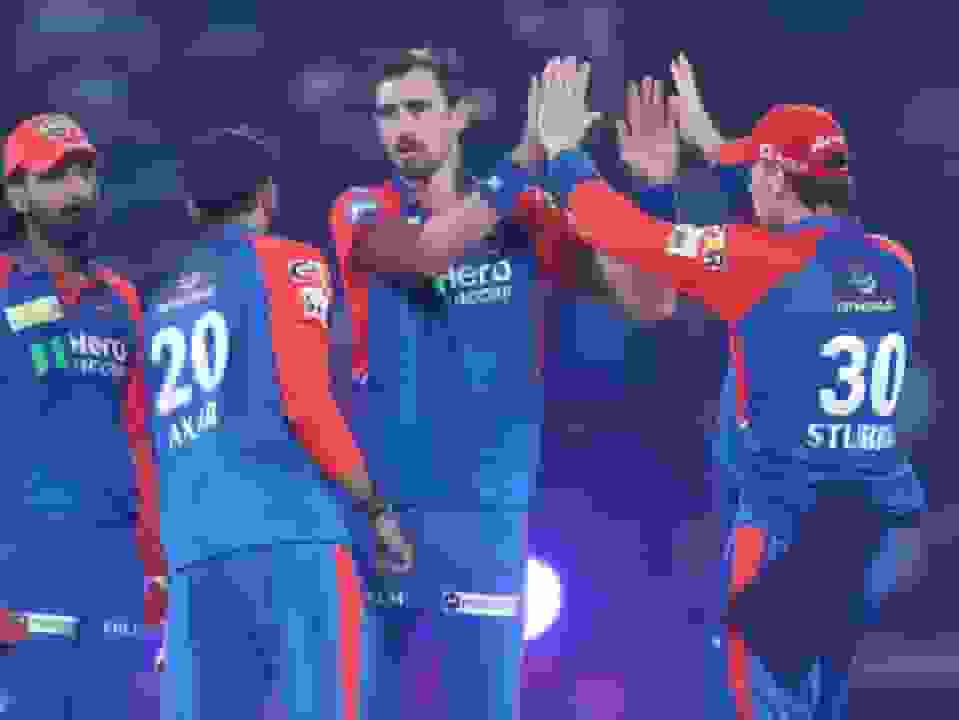  Fans React to Epic IPL 2025 Super Over Clash