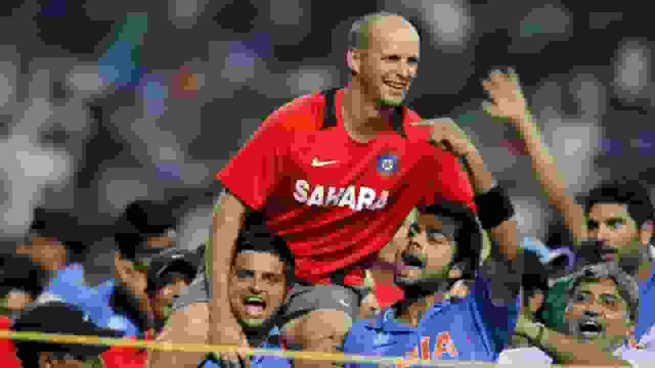 Best cricket coaches in World 