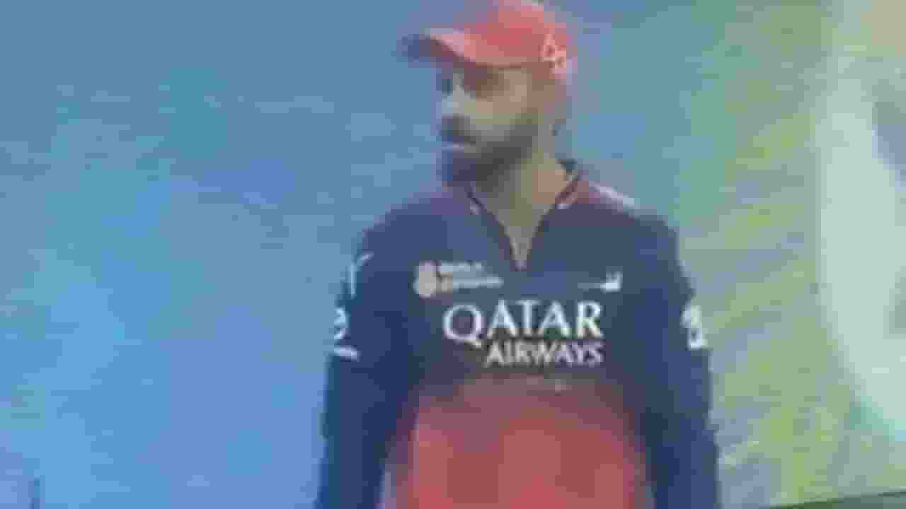 Virat Kohli dancing (1).webp
